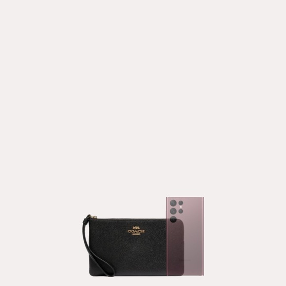 Coach Large Corner Black Leather Zip Wristlet with Gold Lettering & Zipper - Picture 10 of 12